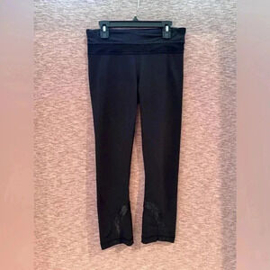 Lululemon Run Inspire Crop II Size 4 Black Lace Mesh Legging Athleisure Luxtreme